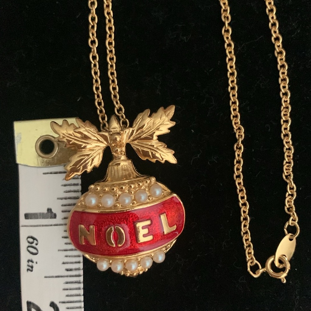 Vintage Avon Joyous Noel Christmas Neclace - Picture 7 of 9